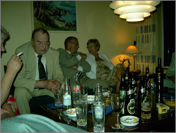 PICT0229.jpg (106 KB)